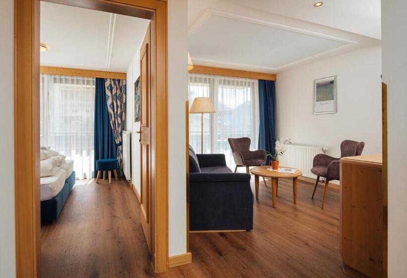 Отель Garni Alpenruh Micheluzzi