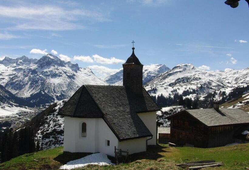 בית מלון כפרי Garni Sursilva