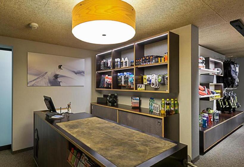 בית מלון כפרי Garni Sursilva