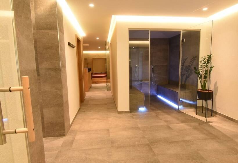 فندق Hubertus, 3 Sterne Superior