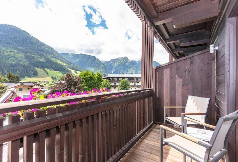 ホテル Kammerlander