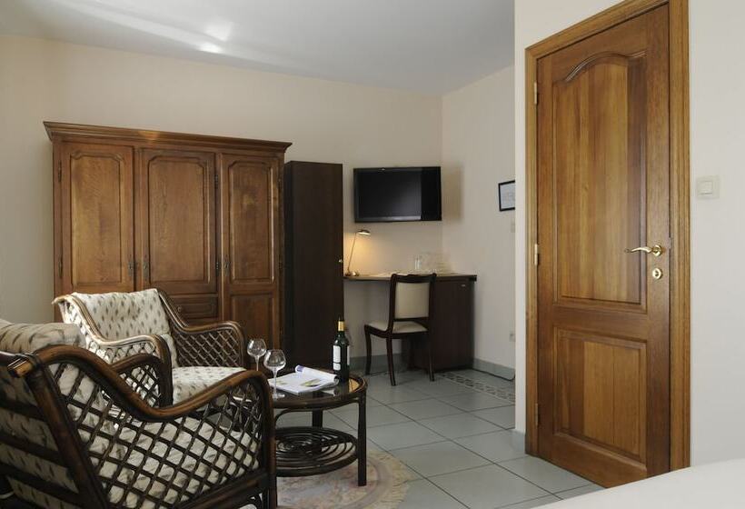 בית מלון כפרי Kasteel Van Nieuwland