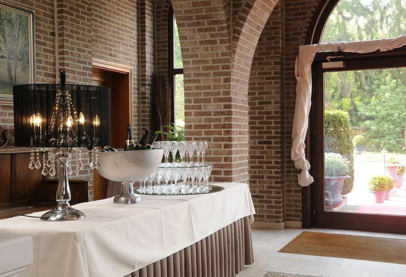 בית מלון כפרי Kasteel Van Nieuwland