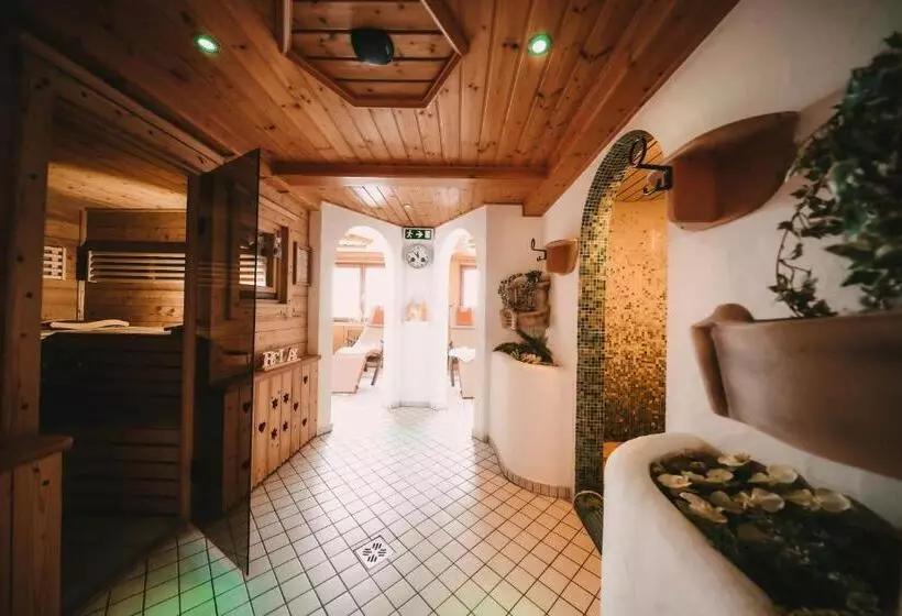 ホテル Posers Bergwelt B&b