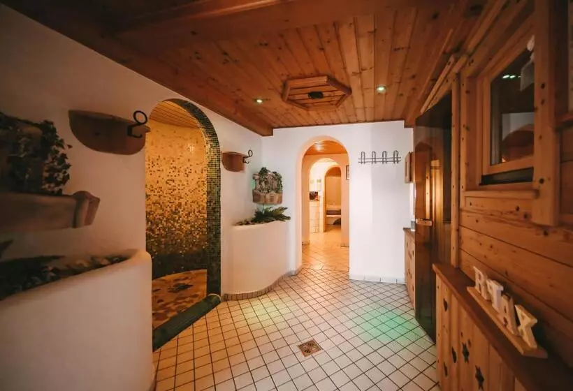 ホテル Posers Bergwelt B&b