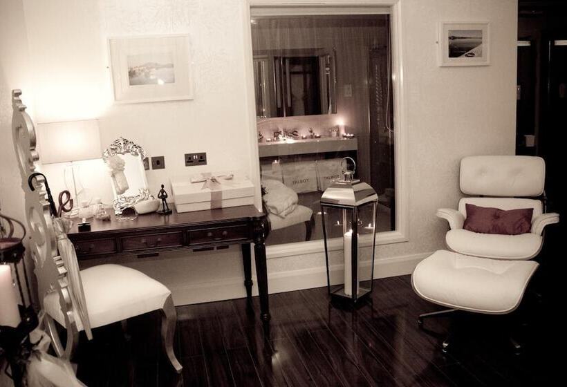 Hotel The Talbot