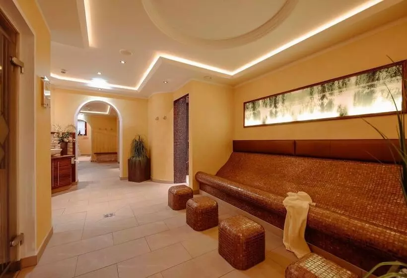 Hotel Waldfrieden