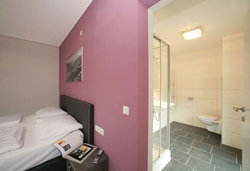 Lake And Cityhotel Edelweiss Self Check In