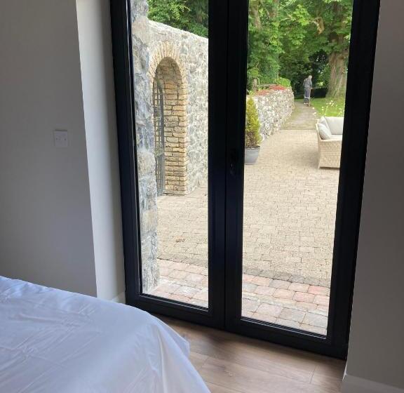 Moynure House Boutique B&b & Separate Two Bedroom Chalet