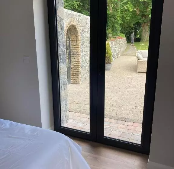 Moynure House Boutique B&b & Separate Two Bedroom Chalet
