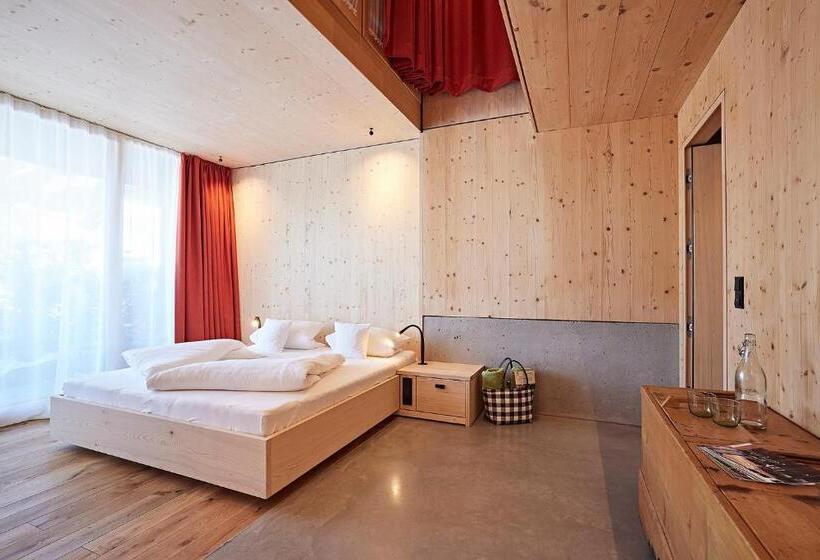 Bio Hotel Oswalda Hus