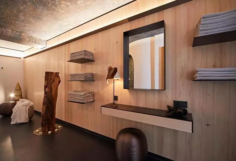 Bio Hotel Oswalda Hus