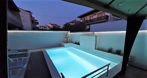 فندق Apartments Bronic