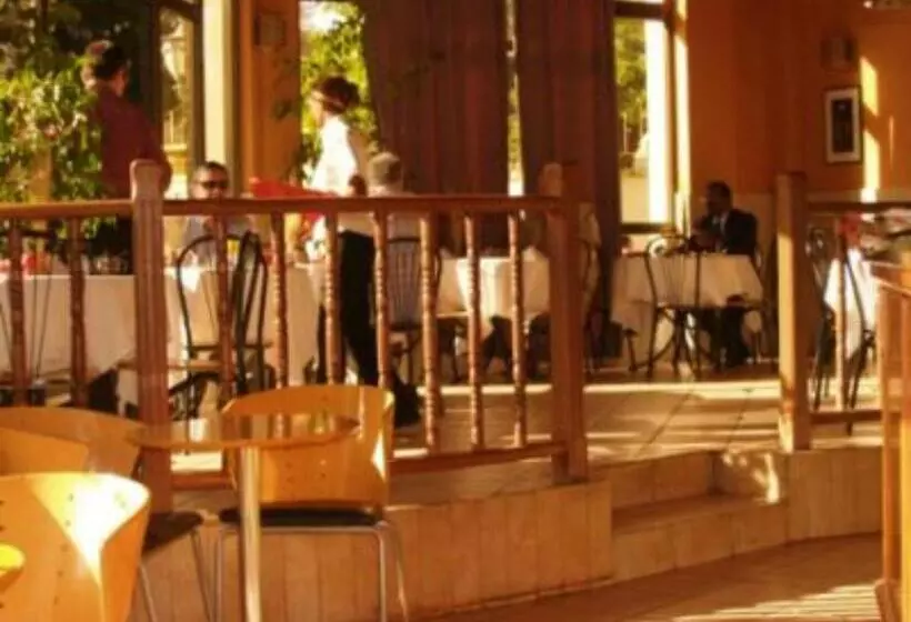 Crystal Hotel Asmara