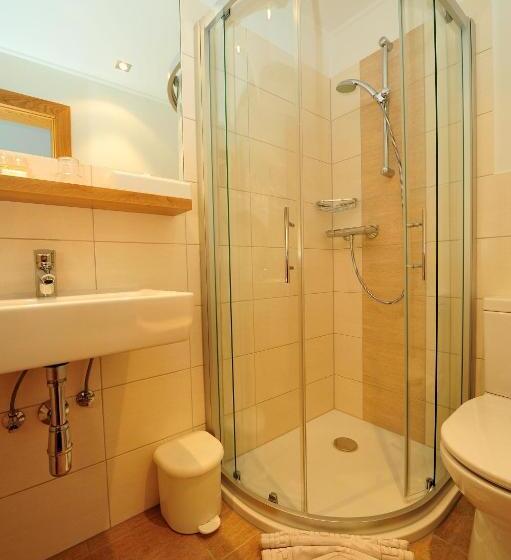 בית מלון כפרי Gasthof Strasswirt