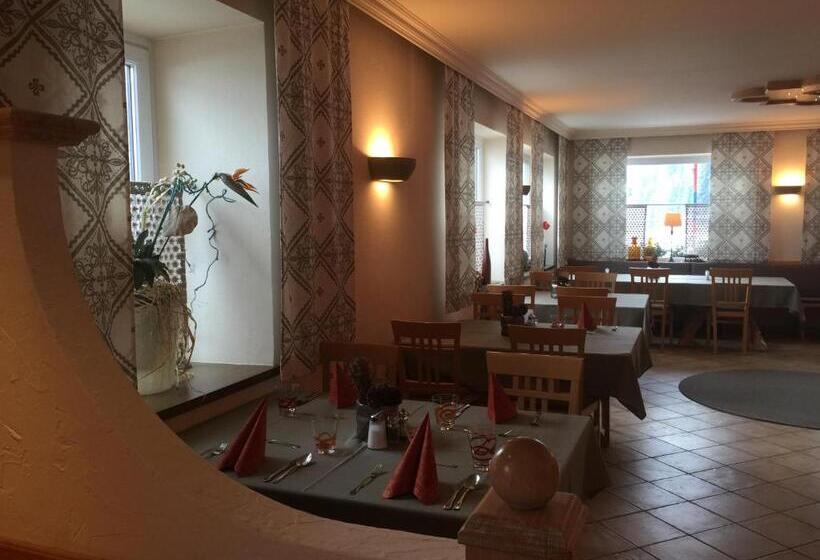 בית מלון כפרי Gasthof Strasswirt