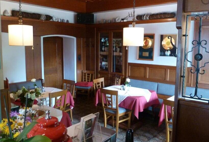 בית מלון כפרי Gasthof Strasswirt