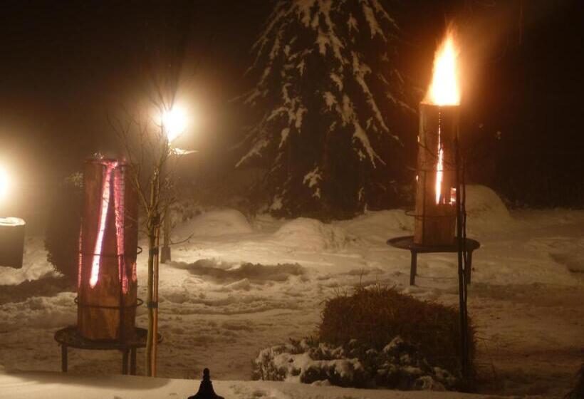 בית מלון כפרי Gasthof Strasswirt