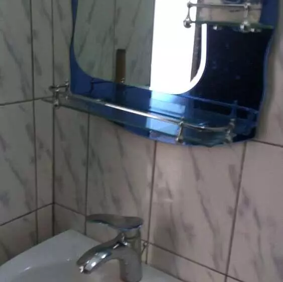 هتل Hôtel Lobé