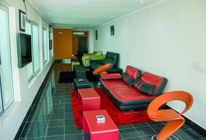 هتل Island Heights