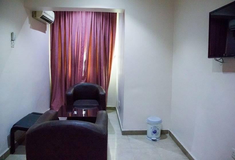 هتل Island Heights