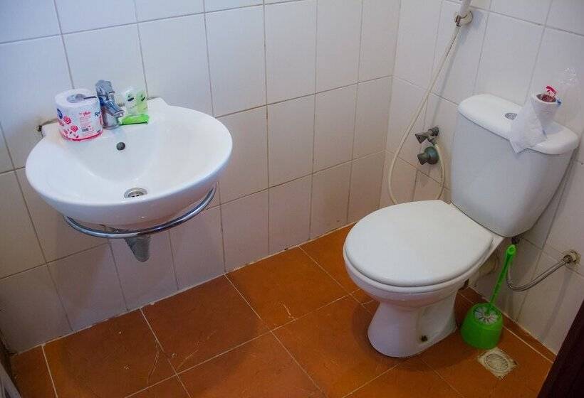 هتل Island Heights