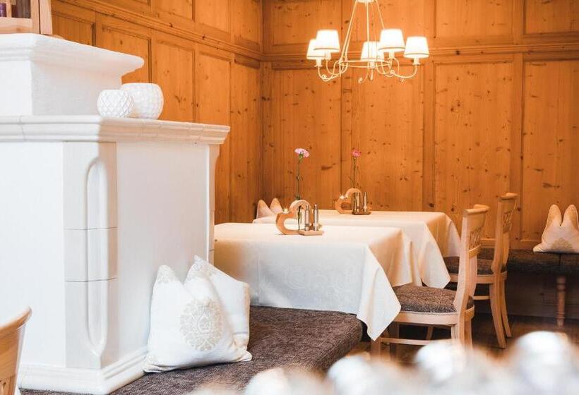 Отель Klausnerhof