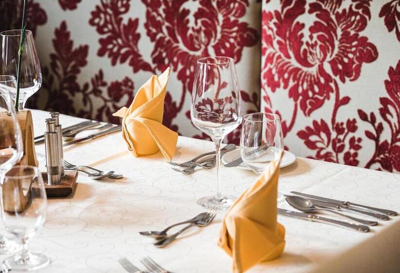 Отель Klausnerhof