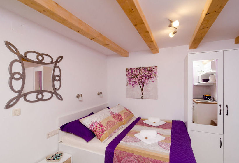 בית מלון כפרי Lavender Room