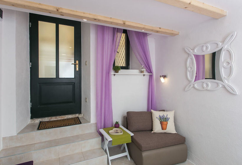 בית מלון כפרי Lavender Room