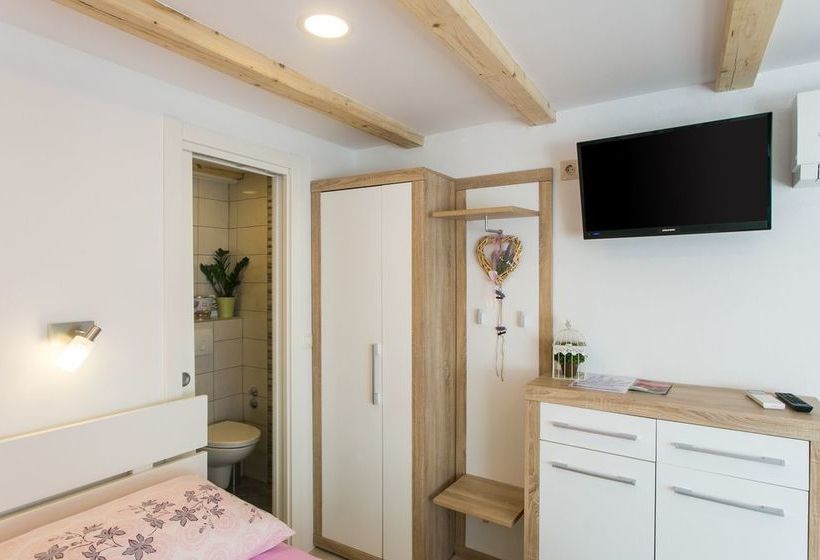 בית מלון כפרי Lavender Room