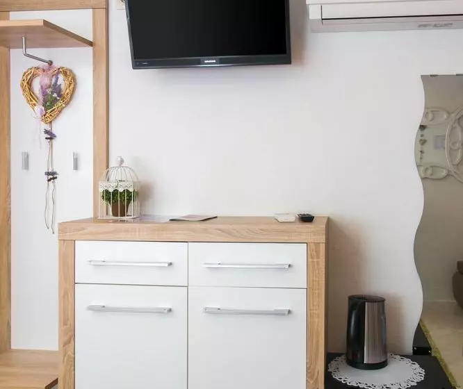 هتل Lavender Room