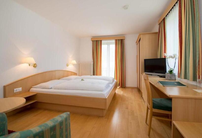 فندق Lipeter & Bergheimat