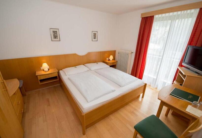 فندق Lipeter & Bergheimat