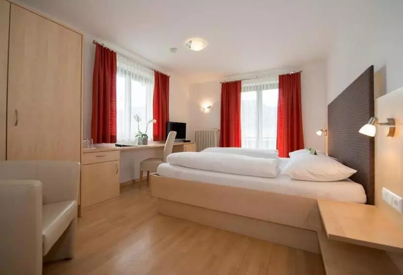 Hotelli Lipeter & Bergheimat