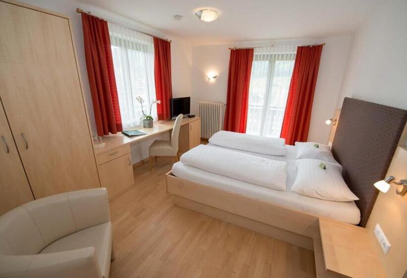 فندق Lipeter & Bergheimat