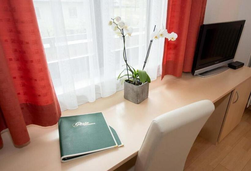 فندق Lipeter & Bergheimat