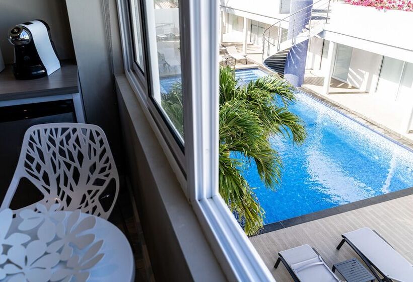 هتل Ocean Z Boutique