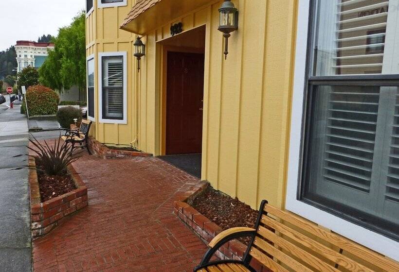 酒店 Redwood Suites