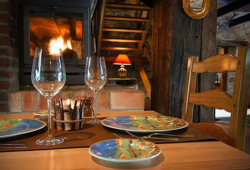 ホテル Relais De L Ourthe