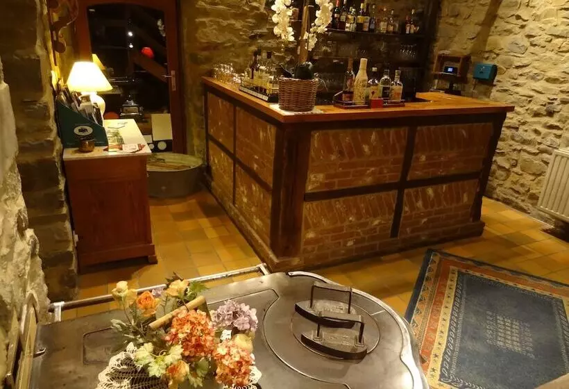 ホテル Relais De L Ourthe