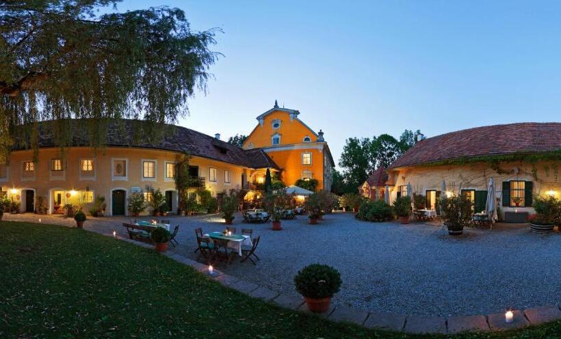 בית מלון כפרי Schloss Gamlitz