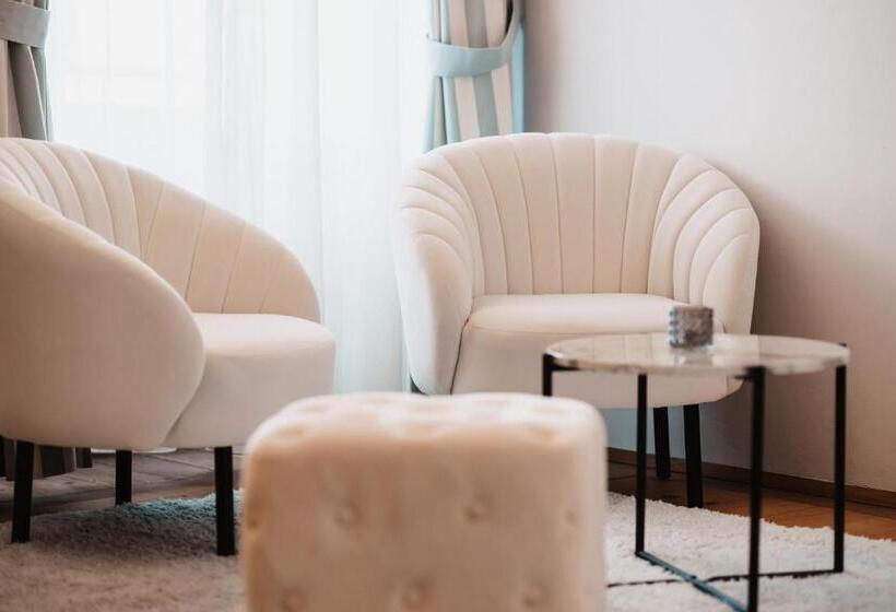 Otel Schloss Gamlitz