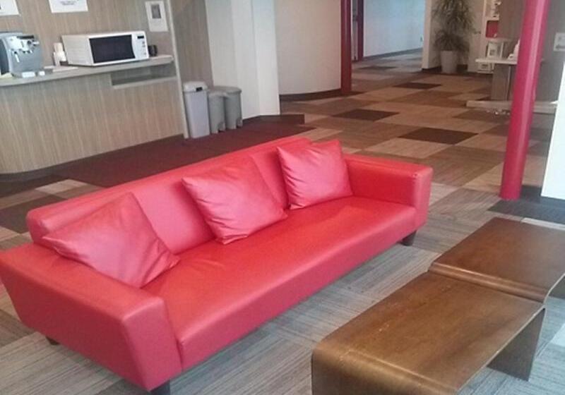 فندق Select Inn Sano Ekimae