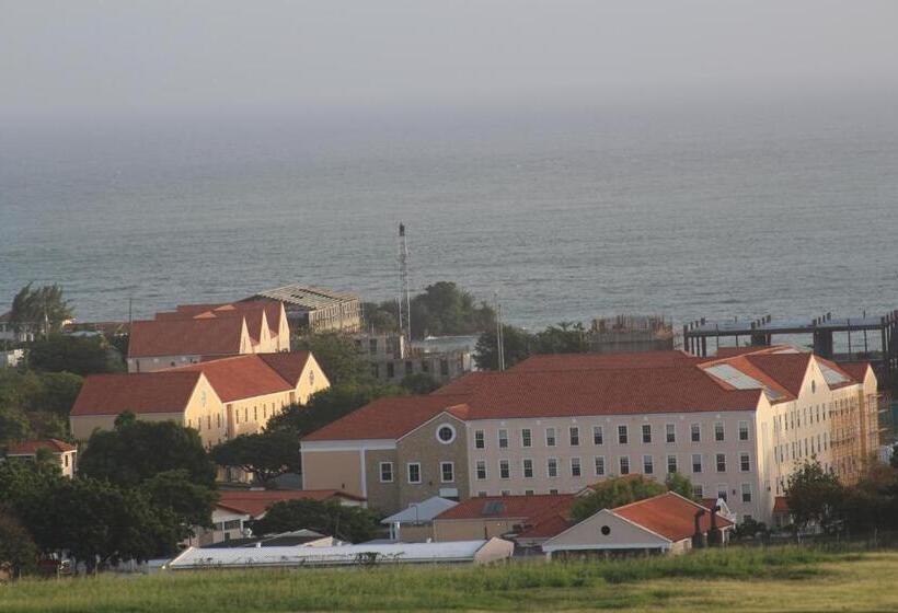 هتل The Relax Inn