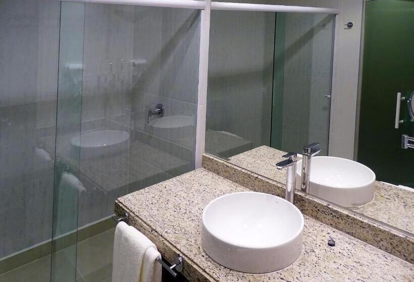 هتل Tryp By Wyndham Manaus