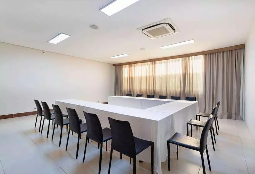 هتل Tryp By Wyndham Manaus