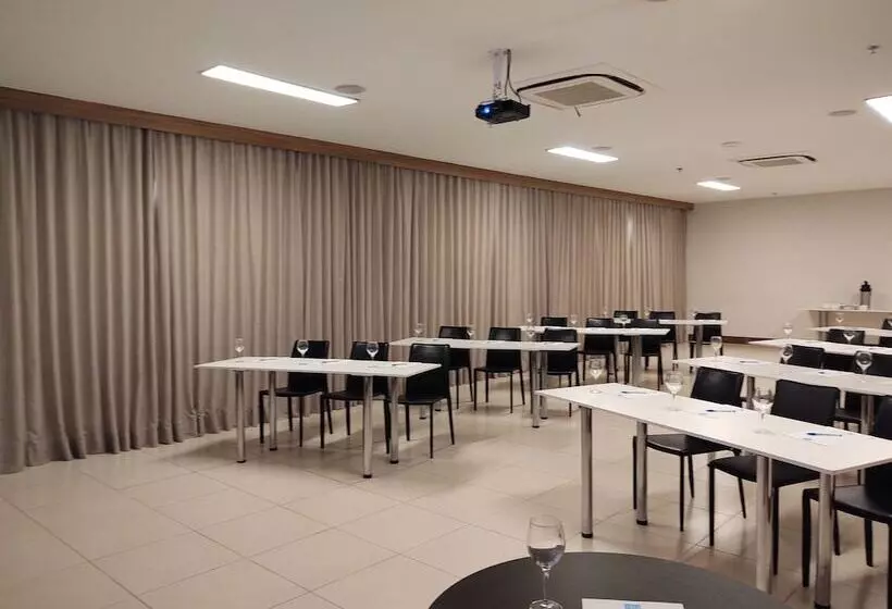 هتل Tryp By Wyndham Manaus