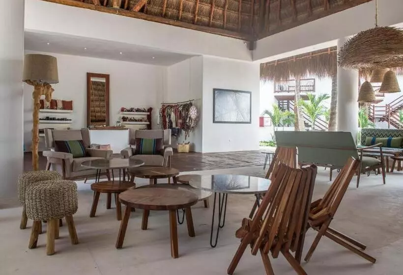 Hotelli Villas Hm Palapas del Mar
