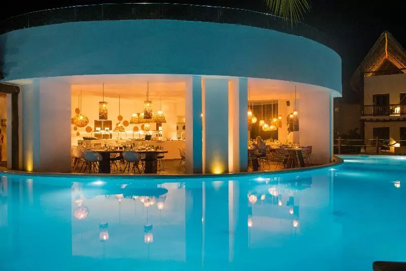 Hotelli Villas Hm Palapas del Mar